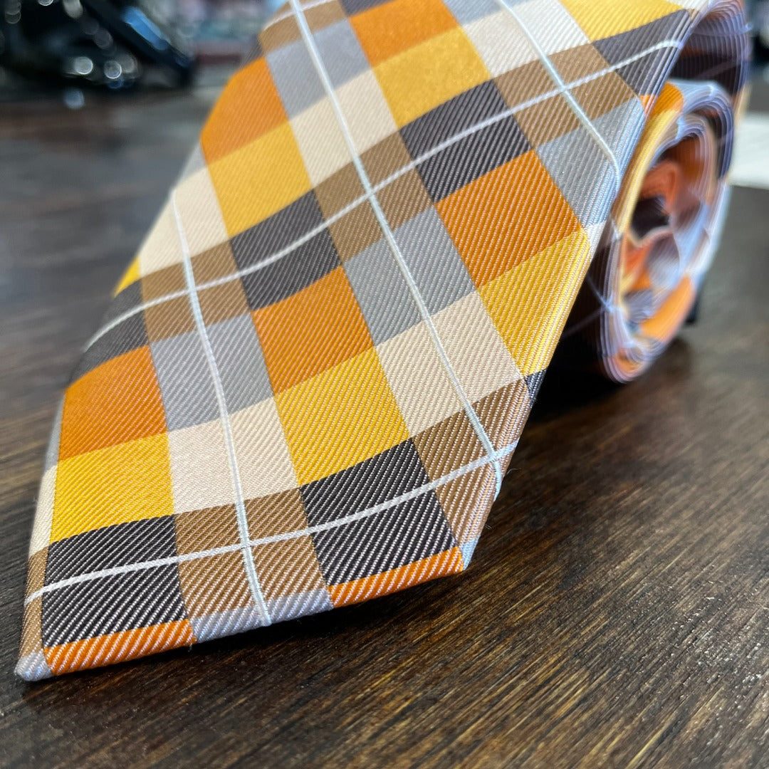 Square G check tie in brown and beige