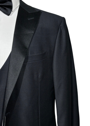 Corneliani Mens Black Textured Fully-Canvassed Peak Lapel Slim Fit 3-Piece Wool Tuxedo - 44R