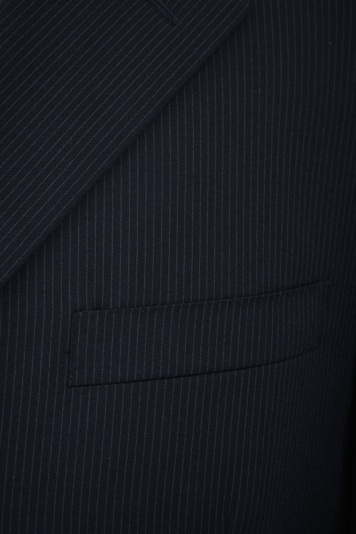 Canali Mens Navy Blue Pinstriped 44R Drop 4 100% Wool 3 Button Suit