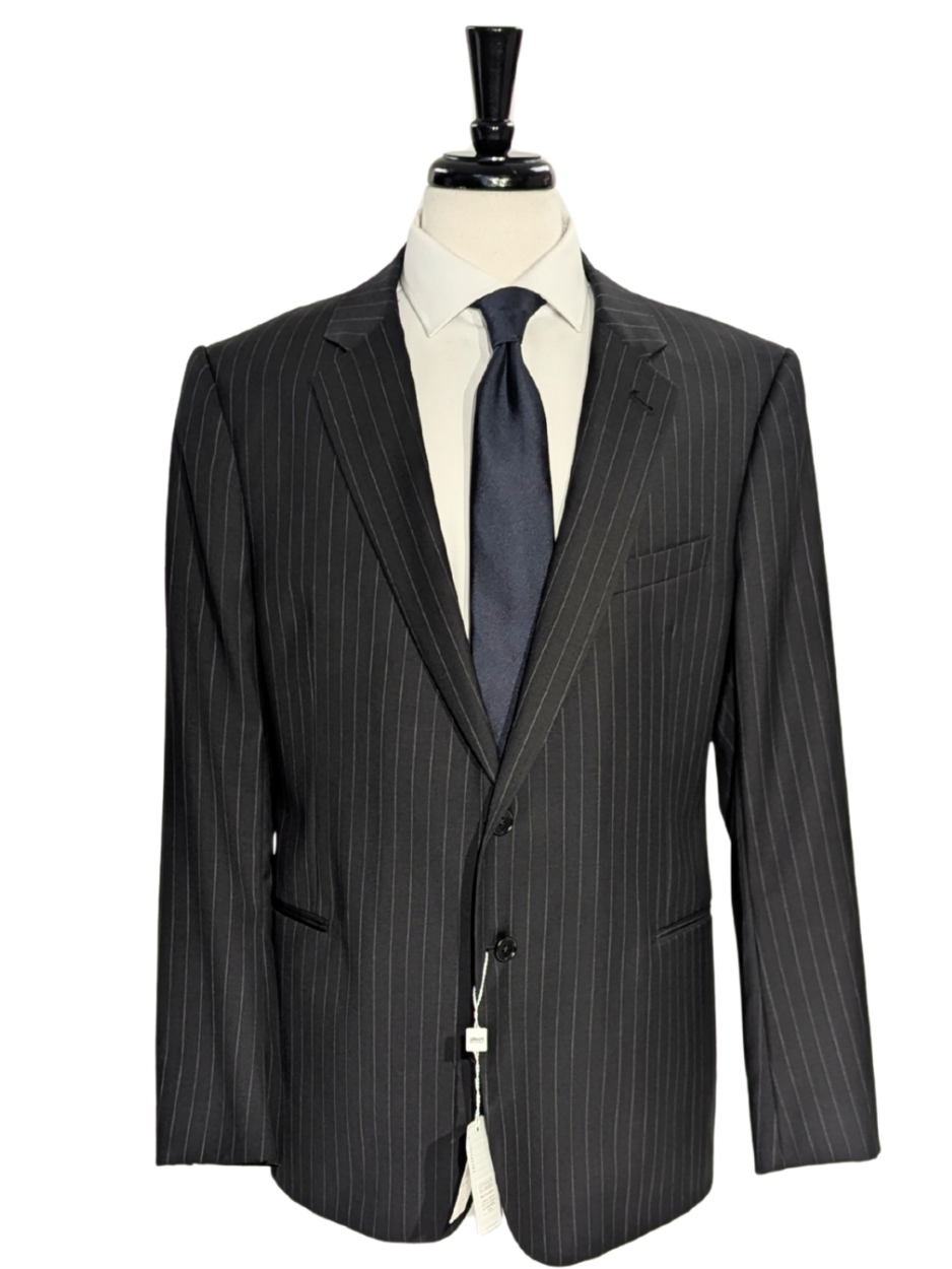 ARMANI COLLEZIONI ビジネススーツ Armani Collezioni Black Pinstriped Notch Lapel Wool 2-Button Suit