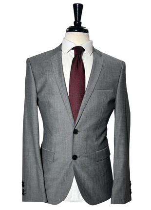 Hugo Boss Super 100s Gray Birdseye Notch Lapels 2-Button Wool Suit - 38R
