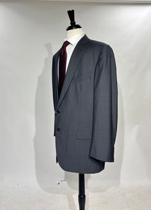 Ermenegildo Zegna Men's Charcoal Herringbone Notch Lapel Classic Fit 2-Button Wool Suit - 48R