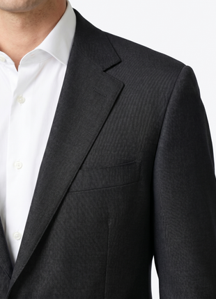 Brunello Cucinelli Mens Charcoal Textured Fully-Canvassed Notch Lapel Slim Fit 3-Button Wool Suit with Ticket Pocket  - 44L
