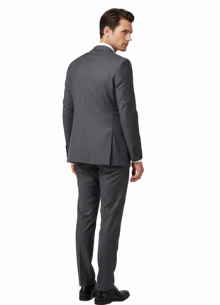 Raphael Men’s Classic Fit Charcoal Gray Notch Lapel Two Button Suit
