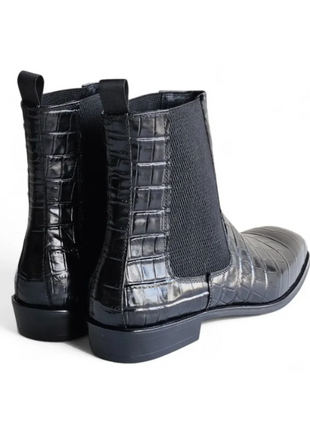 Carrucci Mens Black Crocodile Embossed Leather Chelsea Boots - The Suit Depot