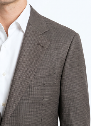 Brunello Cucinelli Mens Gray Micro Houndstooth Fully-Canvassed Notch Lapel Slim Fit 3-Button Wool Silk Suit with Ticket Pocket  - 44L