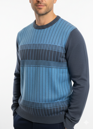 Lavane N.Y. Blue Striped Colorblock Knit Crewneck Sweater