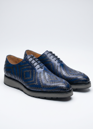 Carrucci Blue & Black Geometric Woven Lace-Up Leather Oxford Shoes