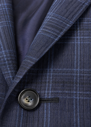 Emporio Armani G-Line Navy Blue Plaid Notch Lapel Tailored Fit Wool Silk 2-Button Sport Coat 46R