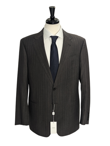 Armani Collezioni Charcoal Pinstripe 100% Wool Suit 42R