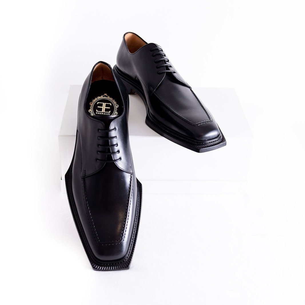 Emeraldi Mens Black Square Toe Lace-Up Oxford Calfskin Leather Italian Dress Shoes, 11 Emeraldi Mens Black Square Toe Lace-Up Oxford Calfskin Leather Italian Dress Shoes, 11