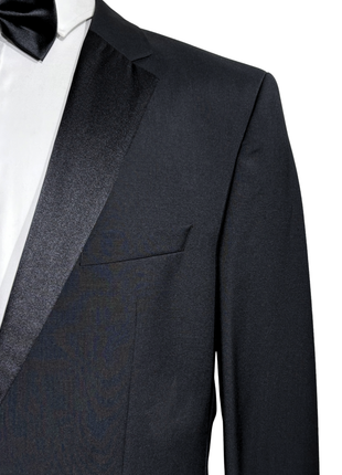 Hugo Boss Solid Black With Satin Notch Lapel Modern Fit Super 100’s Wool 2-Button Tuxedo 42L - The Suit Depot