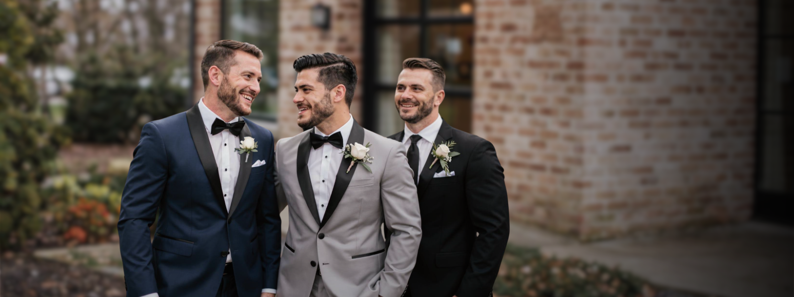 Wedding Suits for
Grooms & Groomsmen
in Michigan.