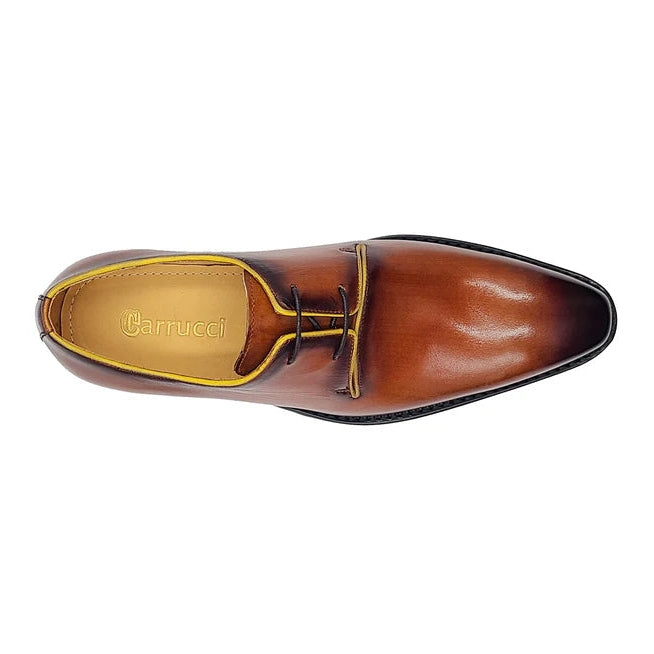 Zapatos de vestir de cuero Oxford con cordones y suela dentada en color marrón coñac para hombre de Carrucci 