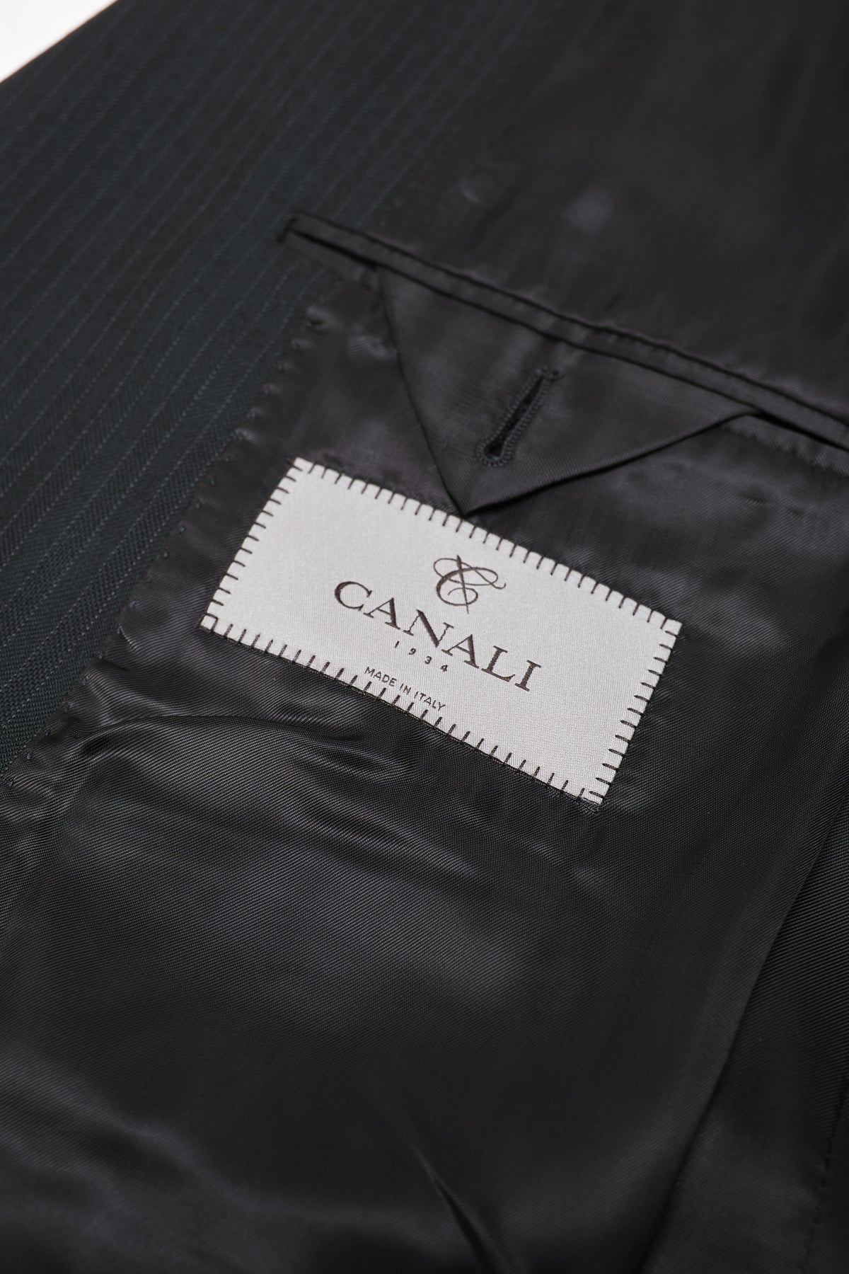 Canali 1934 Mens Black Pinstriped 44R Drop 6 100% Wool 2 Piece Suit