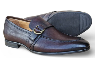 Carrucci Men's Chestnut Calfskin Ring Strap Loafers