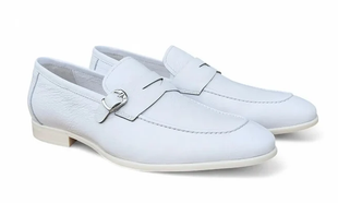Carrucci Men's White Leather Buckle Penny Strap Loafers