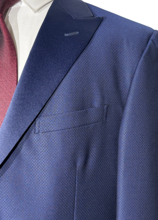 Corneliani Mens Blue Geometric Texture Fully-Canvassed Peak Lapel Slim Fit 3-Piece Wool Tuxedo - 44R