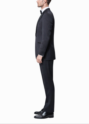 Hugo Boss Solid Black With Satin Peak Lapel Classic Fit Super 100’s Wool 1-Button Tuxedo 42R - The Suit Depot