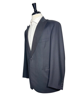 Brioni Mens Solid Black Fully-Canvassed Peak Lapel Classic Fit 1-Button Wool Tuxedo with Grosgrain Trim - 46L
