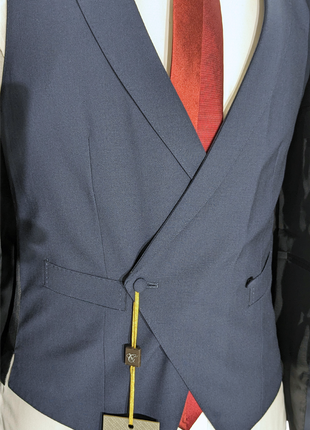 Canali Men's Dark Blue 3-piece 100% Wool Suit 44R