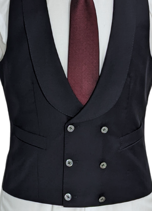 Canali Men's Navy 3-piece 100% Wool Suit 38R