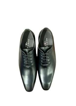 Mezlan Solid Black Lace Up Loafers