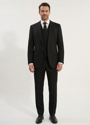 Apollo King Mens Solid Black Classic Fit Peak Lapel Wool 3 Piece Suit
