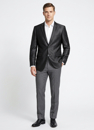 Raphael Men’s Black Sharkskin Classic Fit Notch Lapels Two Button Blazer