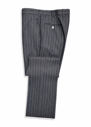 Luigi Bianchi Mantova Mens Charcoal Stripe Notch Lapel Classic Fit 2-Button Wool Suit - 40L