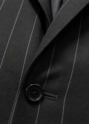 Cesare Attolini Black Pinstripe Peak Lapel Classic Fit 3-Button Wool Cashmere Suit - 46R