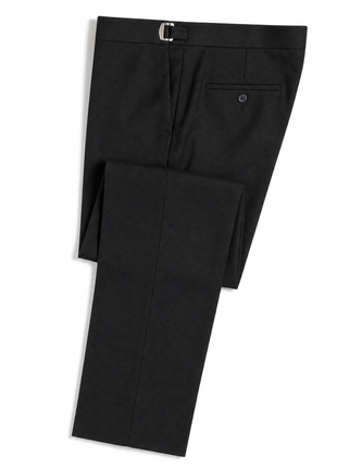 London Fog Solid Black Satin Peak Lapel Classic Fit 1-Button Tuxedo - 38R