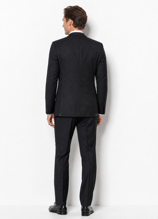 London Fog Solid Black Satin Peak Lapel Classic Fit 1-Button Tuxedo - 38R
