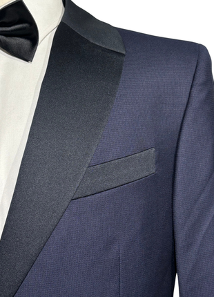 Corneliani CC Collection Navy Blue Micro-Textured Peak Lapel Slim Fit 3-Piece Wool Silk Tuxedo - 44R