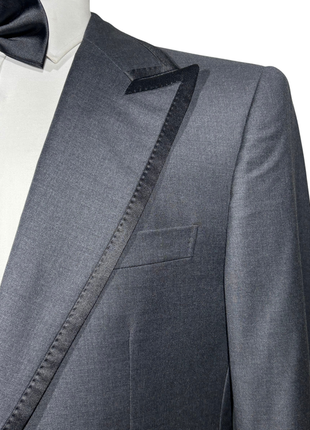 Halston Charcoal Gray Textured Peak Lapel Classic Fit 1-Button Wool Tuxedo - 44R