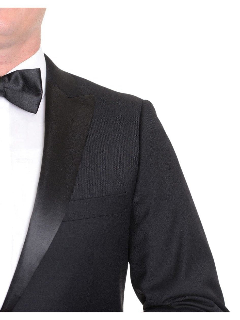 London Fog TUXEDOS Modern Fit Solid Black One Button Tuxedo Suit With Peak Lapels